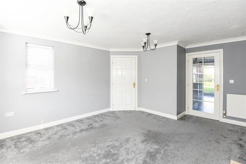 66 Cornbrash Rise, Hilperton, Trowbridge, BA14 7TR