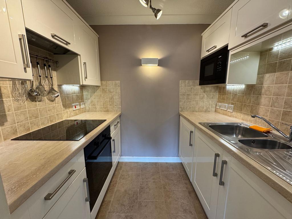 Fitted Kitchen