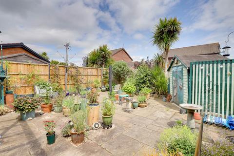 undefined, Delafield Drive, Calcot