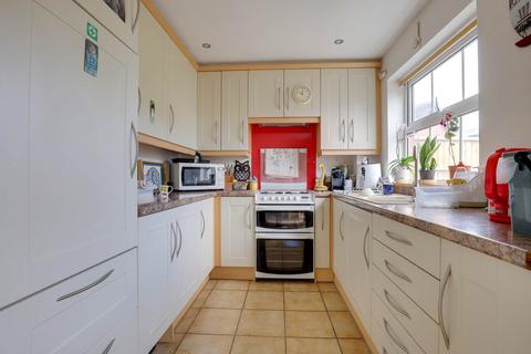 undefined, Delafield Drive, Calcot