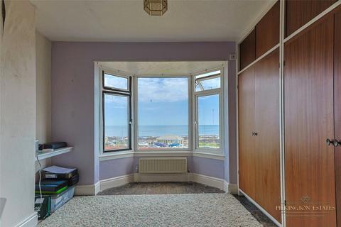 1, Moondarra The Crescent, Looe, PL13 2DL