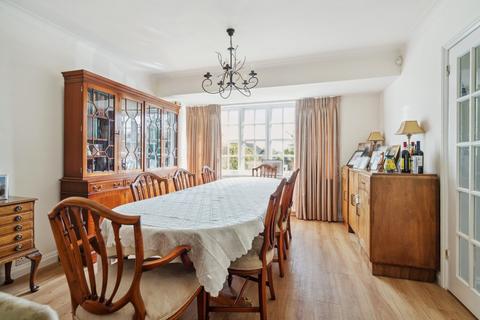 4 bedroom semi-detached house for sale, Albury Drive, Pinner HA5