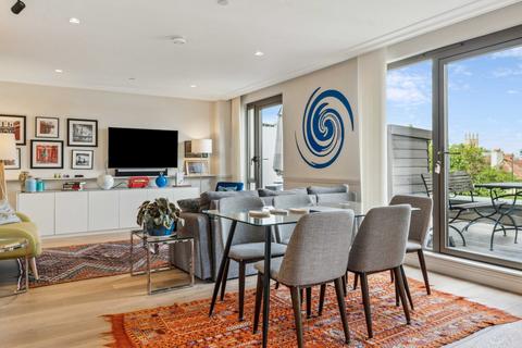 2 bedroom flat for sale, Queens Wharf, 2 Crisp Road, London