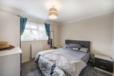 3 bedroom semi-detached house for sale, Wye Road, Gloucester GL3