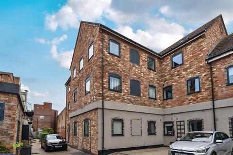 undefined, Albion Street, Gloucestershire GL52