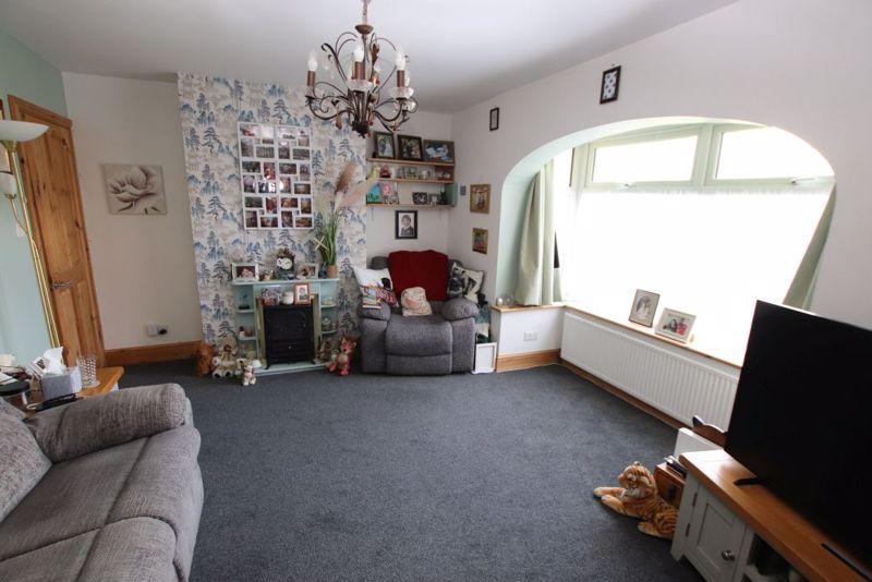 Lounge photo 2