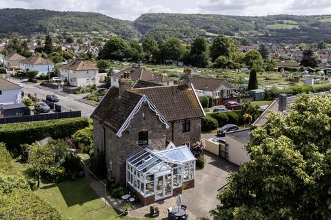 4 bedroom detached house for sale, 31 Wideatts Road, Cheddar BS27