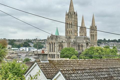 2 bedroom cottage for sale, Kingham Terrace, Truro