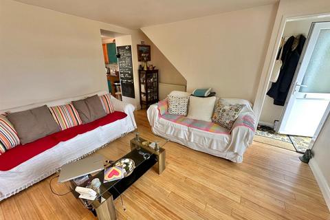 2 bedroom cottage for sale, Kingham Terrace, Truro