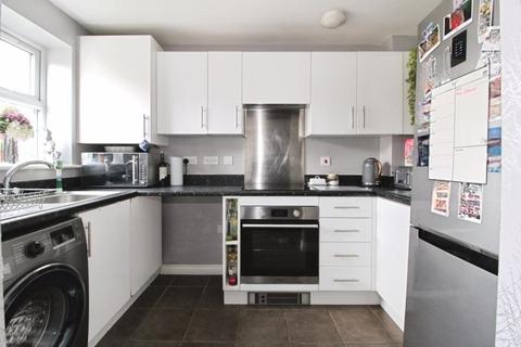 2 bedroom end of terrace house for sale, Northumberland Way, Walsall, WS2 7BF