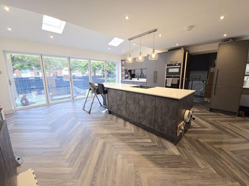 Open Plan Kitchen/