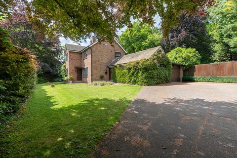4 bedroom equestrian property for sale, High Street, Royston SG8
