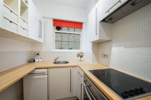 1 bedroom flat for sale, Cambalt Road, SW15
