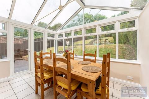 4 bedroom semi-detached house for sale, Hyde Road, Sanderstead