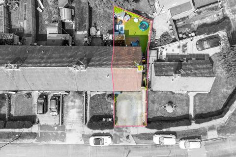 69 Bramham Road, York, YO26 5AR