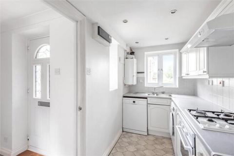 3 bedroom property to rent, Anne Greenwood Close, Iffley, OX4