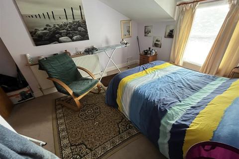 2 bedroom flat for sale, Abergele Road, Colwyn Bay