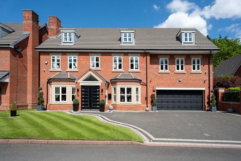6 bedroom detached house for sale, Woodlands Park Close, Wigan WN1