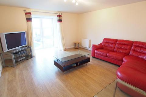 2 bedroom flat to rent, Links Road, Second Left, AB24