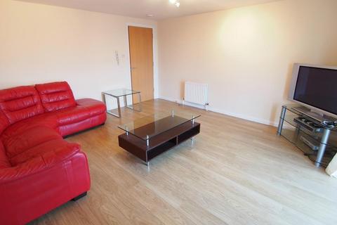 2 bedroom flat to rent, Links Road, Second Left, AB24