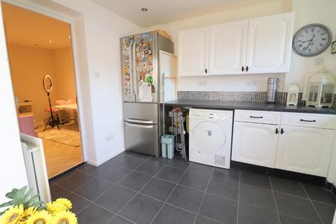 5 Beanley Close, Luton, LU2 9UL