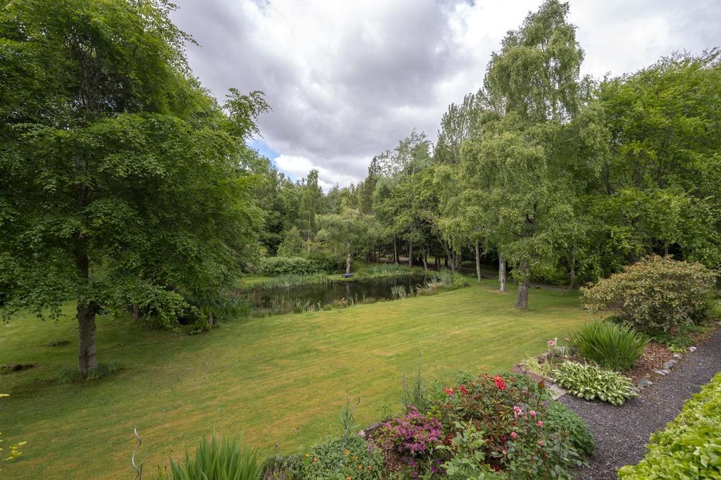 Garden Grounds