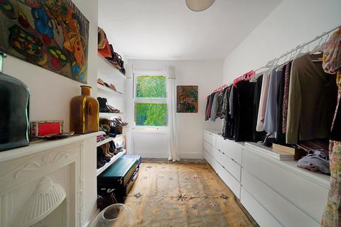 25 Maplethorpe Road, Thornton Heath, CR7 7LZ