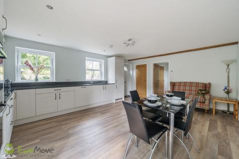 3 bedroom detached house for sale, 1a, Fairlawn Road, Tadley RG26