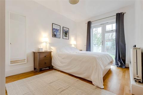 Flat 1, 78 Cricket Green, Mitcham, CR4 4FH