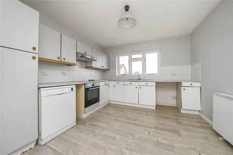 18 Kipling Drive, London, SW19 1TW