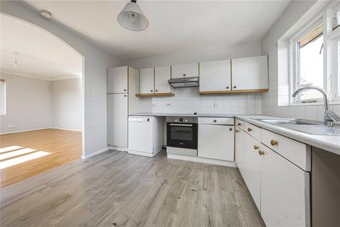 18 Kipling Drive, London, SW19 1TW