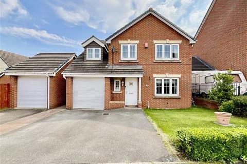 4 bedroom detached house for sale, Middlepeak Way, Sheffield, S13 9DL