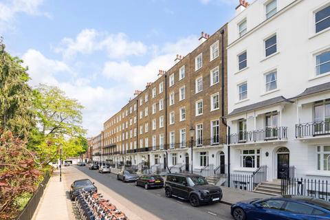 4 bedroom flat for sale, Sloane Street, London