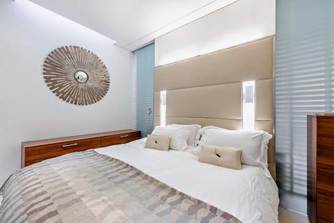undefined, Pont Street, Knightsbridge