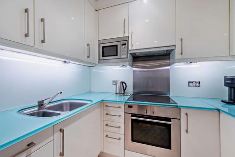 1 bedroom flat for sale, Pont Street, Knightsbridge