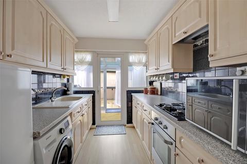 2 Brahms Way, Barnstaple, EX32 8AH