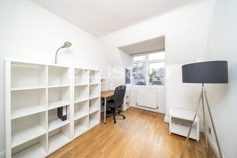 undefined, Millway, Mill Hill, London, NW7