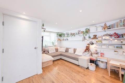 3 Bennetts Close, Colney Heath, St Albans, AL4 0PU