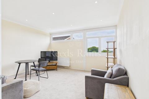 undefined, Gorringe Avenue, Dartford DA4