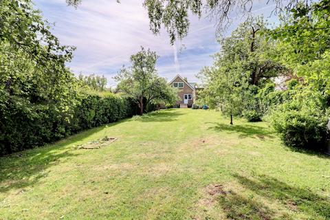 4 bedroom bungalow for sale, Brimmers Hill, High Wycombe HP15