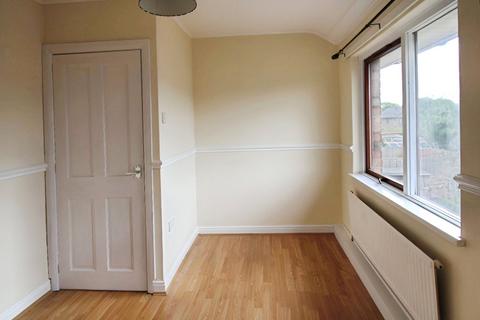 3 bedroom end of terrace house to rent, Waldegrave Road, Cumbria CA2