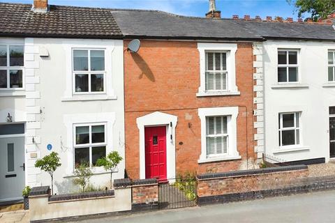 3 bedroom terraced house for sale, Church Street, Hinckley LE10