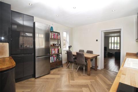 3 bedroom terraced house for sale, Church Street, Hinckley LE10