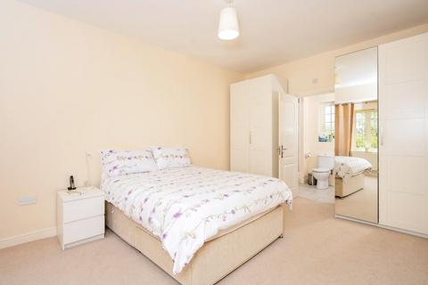4 bedroom terraced house to rent, Butts Green, Warrington WA5