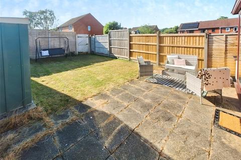 16 Thorncliffe Way, Nuneaton, CV10 0XT