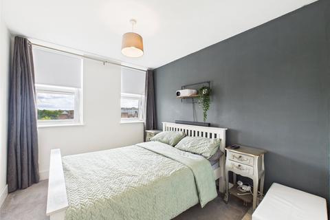 undefined, Mercury Gardens, Romford RM1