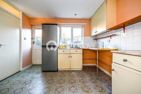 3 bedroom end of terrace house for sale, Lindens, Lancashire WN8