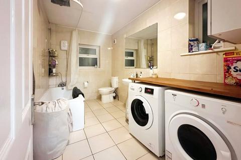 5 bedroom terraced house to rent, Southampton, Hampshire SO14