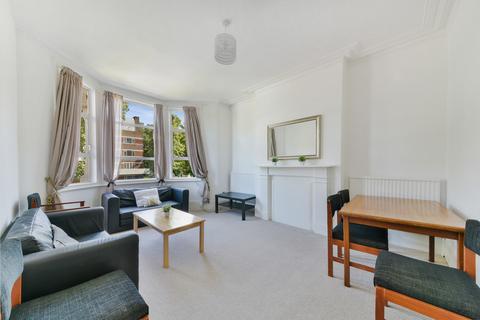 2 bedroom flat to rent, Poynders Road, SW4