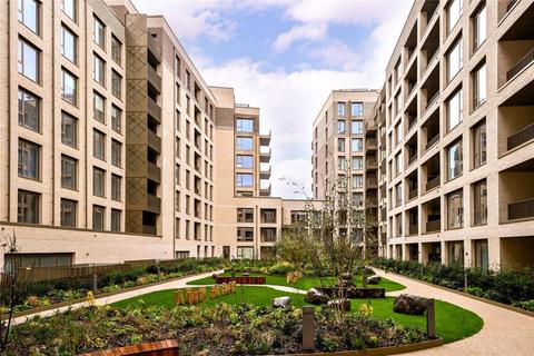 Studio to rent, 7 Gasholder Place, London SE11